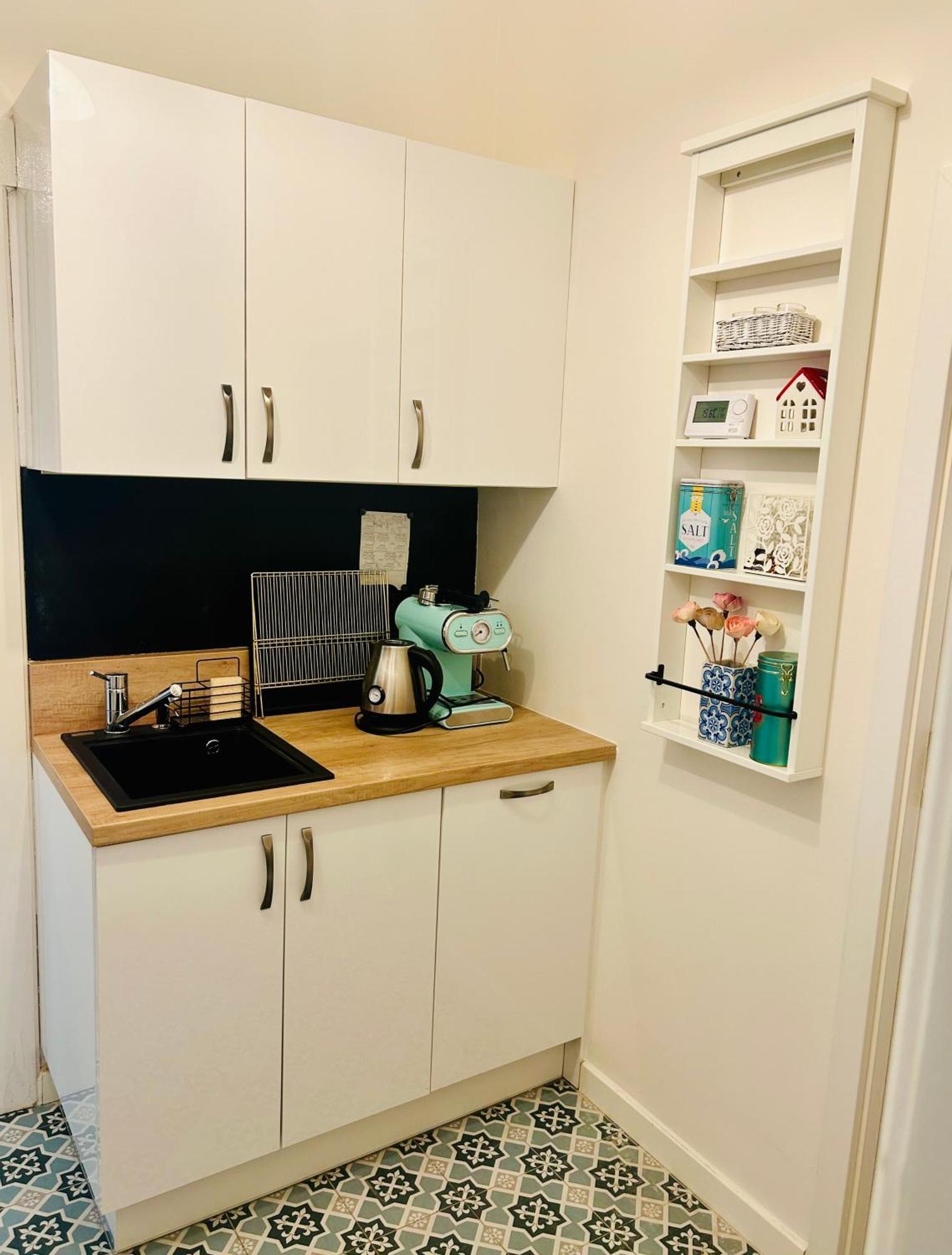 Moderni Apartman Na Hluboke V Praze - Idealni Pro 4 Praga Exterior foto